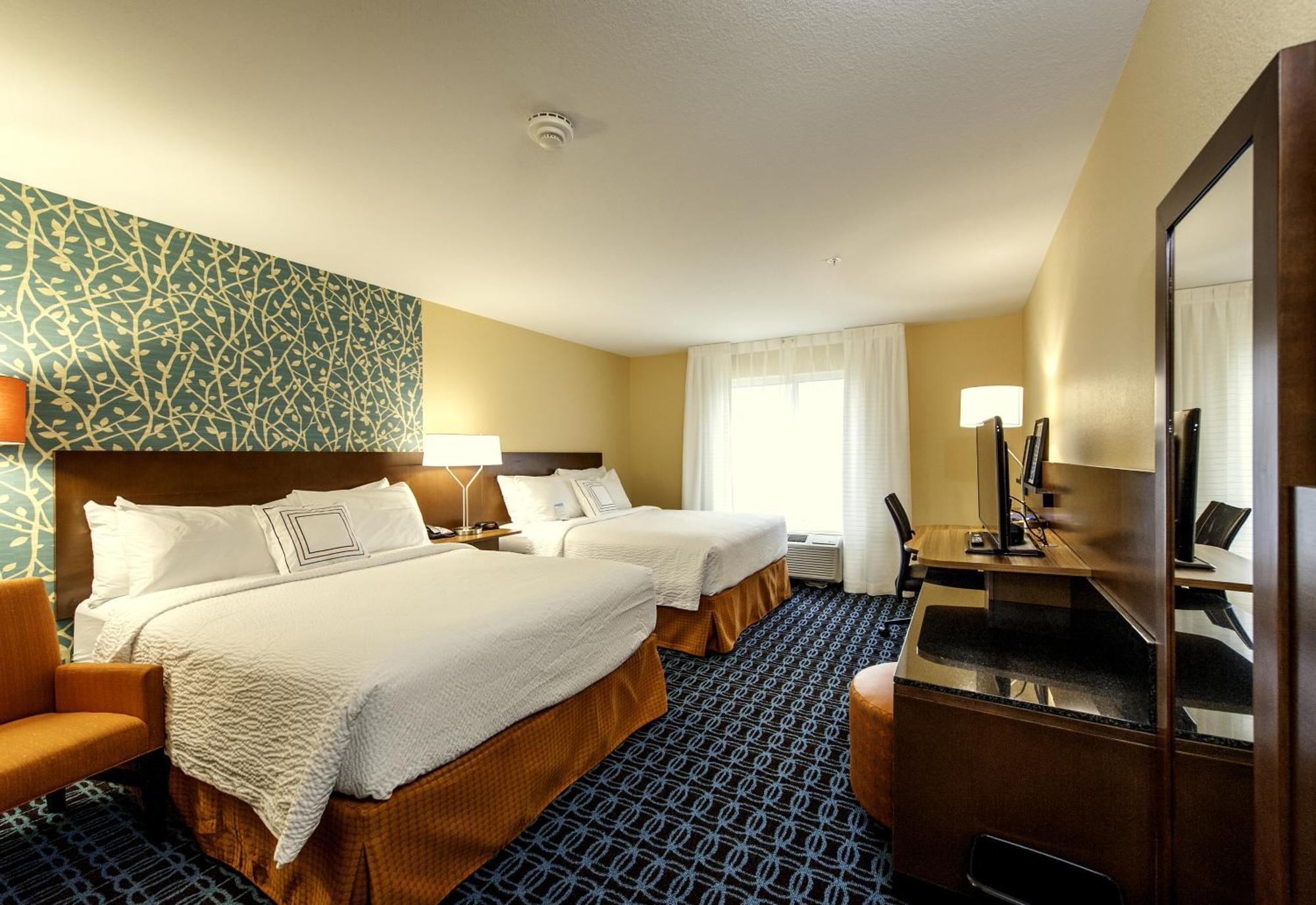 Fairfield Inn & Suites By Marriott Меридиан Экстерьер фото