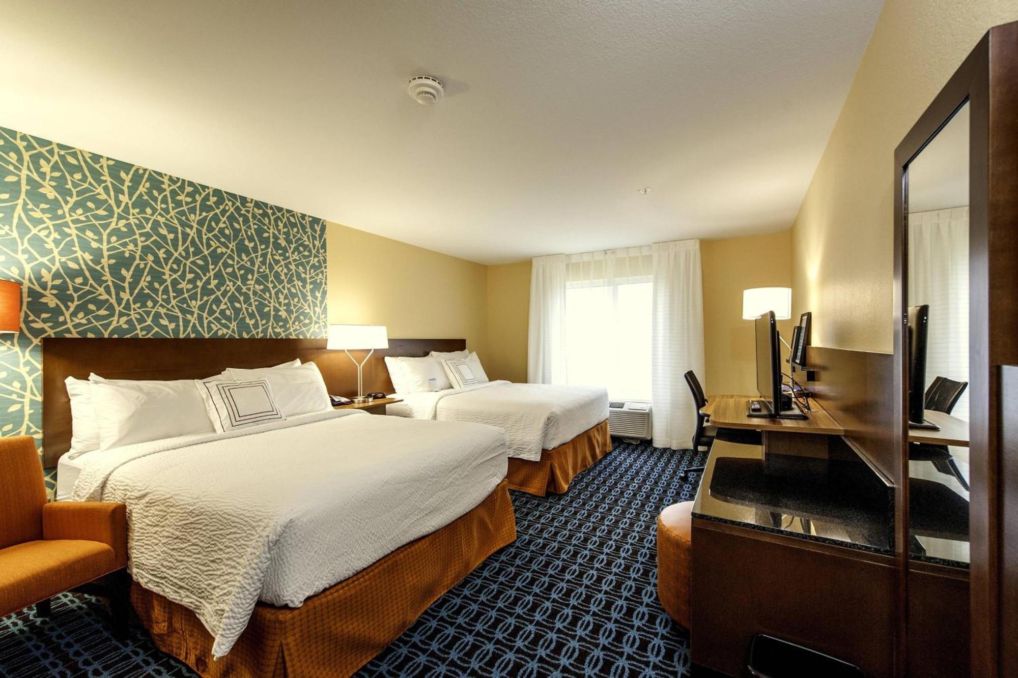 Fairfield Inn & Suites By Marriott Меридиан Экстерьер фото