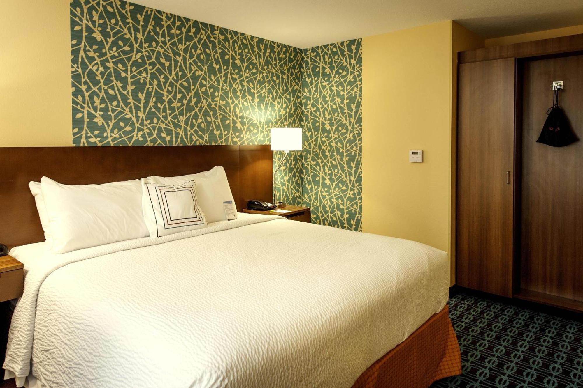 Fairfield Inn & Suites By Marriott Меридиан Экстерьер фото
